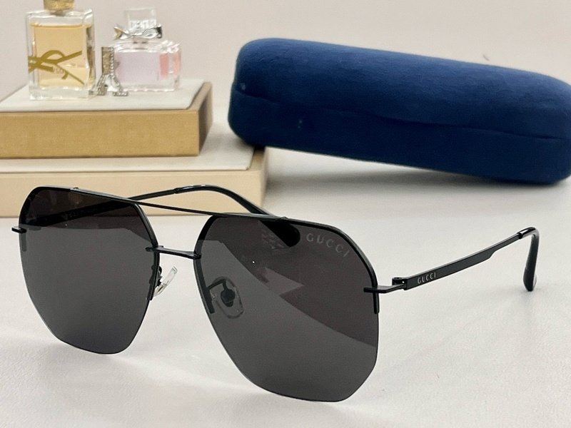 Gucci Sunglasses 17